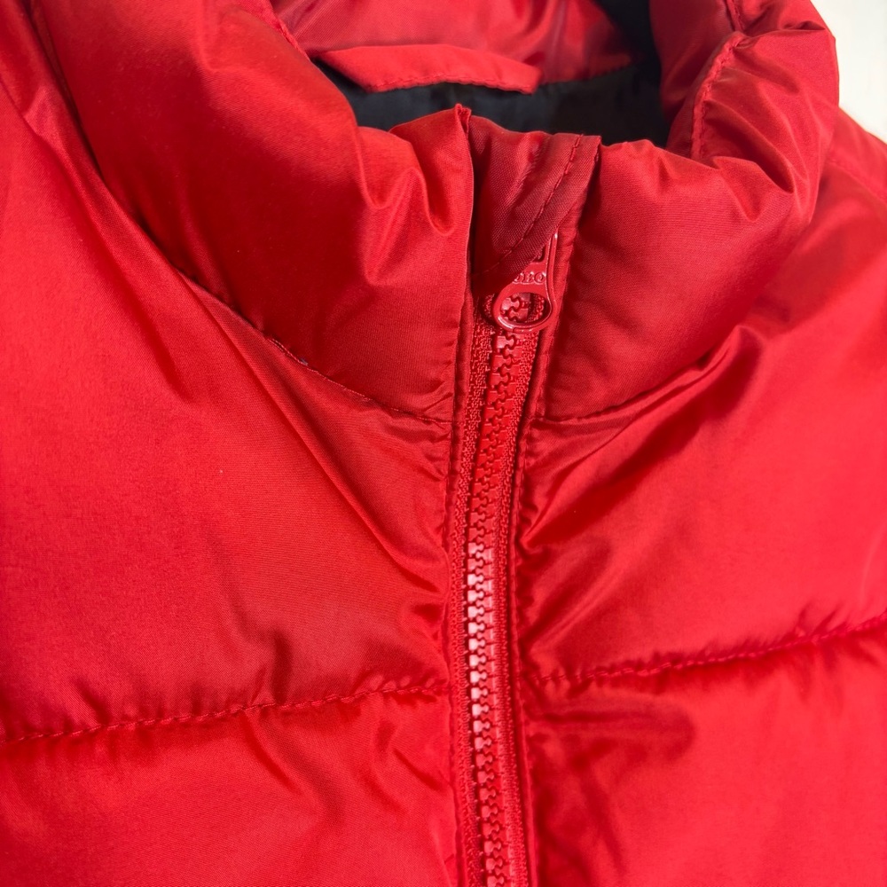 Old Navy Puffer Vest - Picture 3 of 6